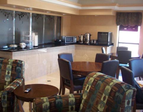Budgetel Inn And Suites Hearne Exterior photo